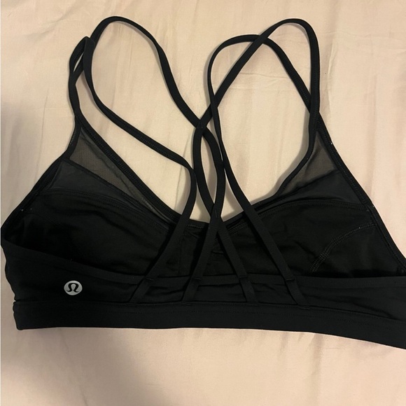 Lululemon sports bra - Picture 2 of 3
